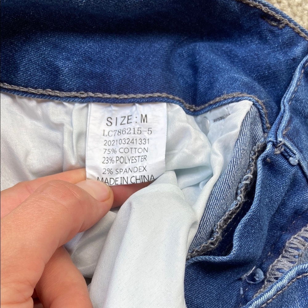 🪷Blue Denim Women's Shorts size Medium - Picture 6 of 6